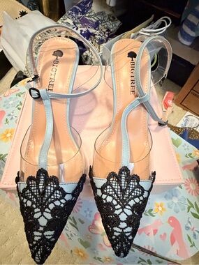 BIGTREE Light blue with black lace overlay Slingback Heels -New